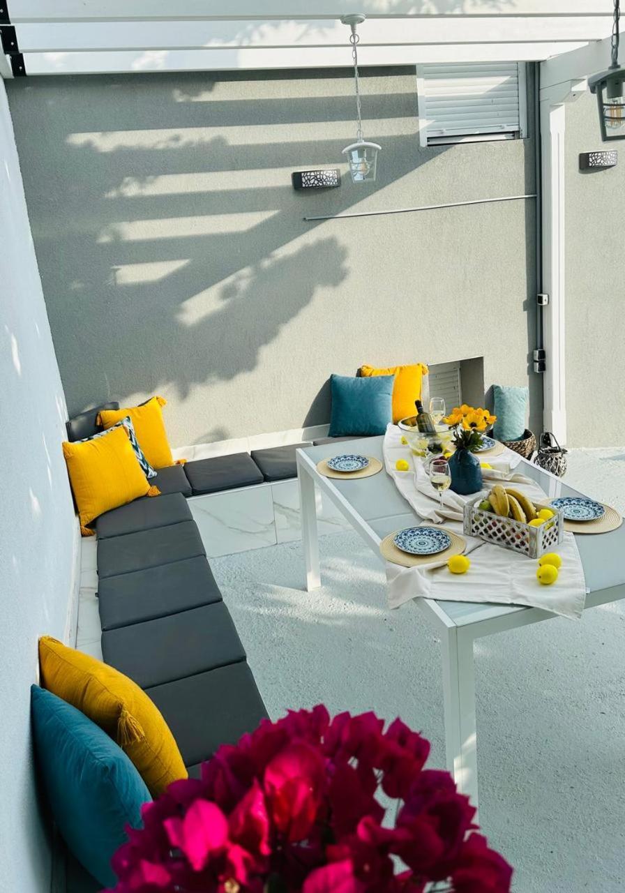 Astre&Jeanne Suites Sozopoli Habitación foto